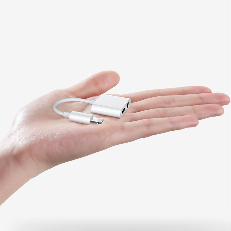 Adaptateur Audio Lightning vers Lightning Joyroom S-Y104 Ben, avec port de charge Lightning, Blanc