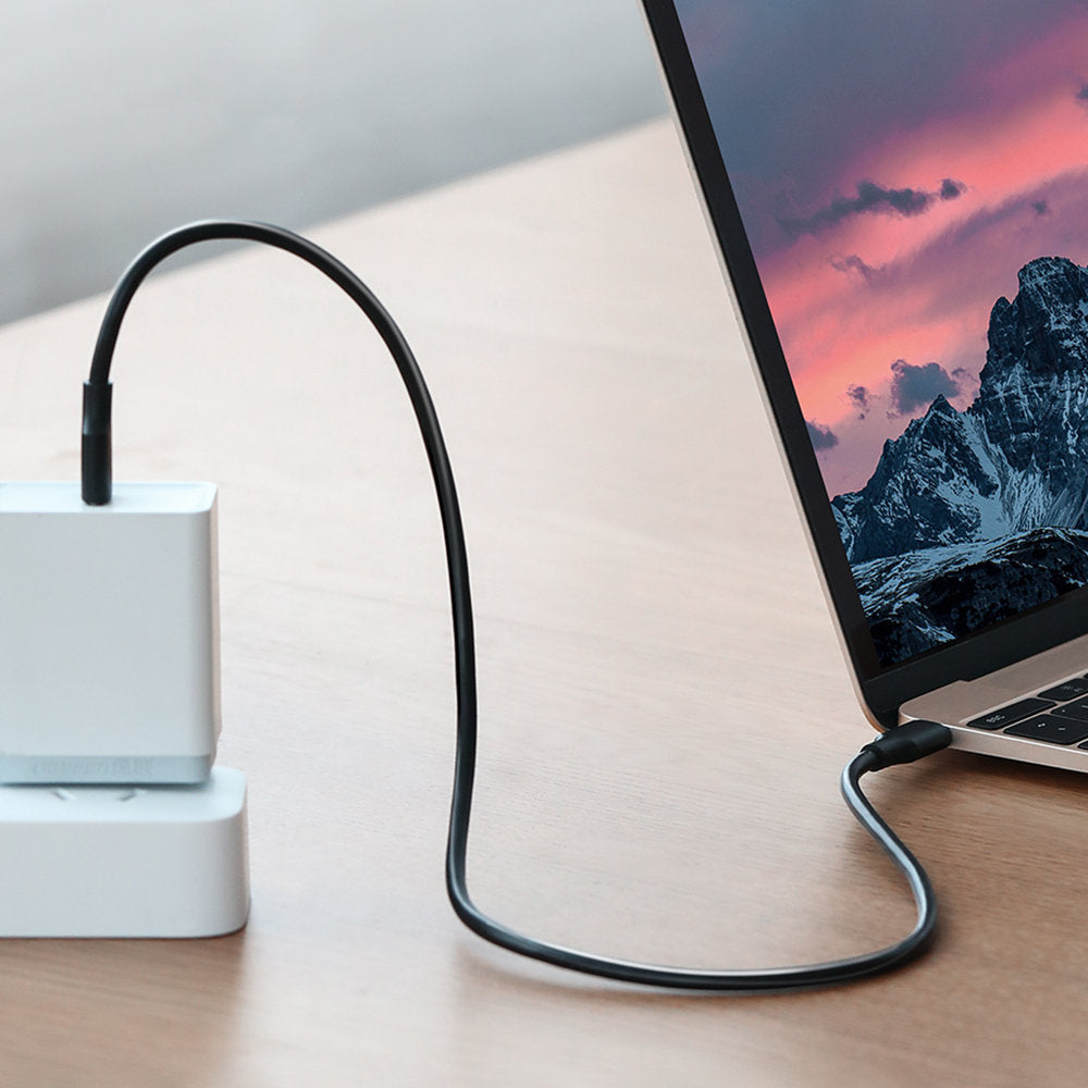 Câble de données et de charge USB-C - USB-C UGREEN US286, 60W, 2m, noir
