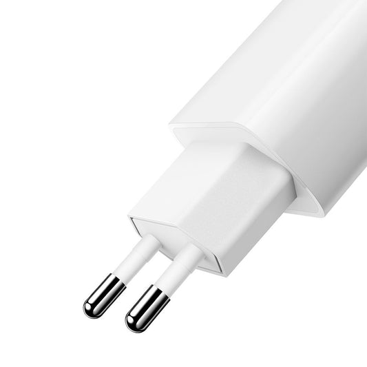 Chargeur Réseau avec Câble USB-C McDodo CH-6721 Offre, 12W, 2.4A, 2 x USB-A, Blanc