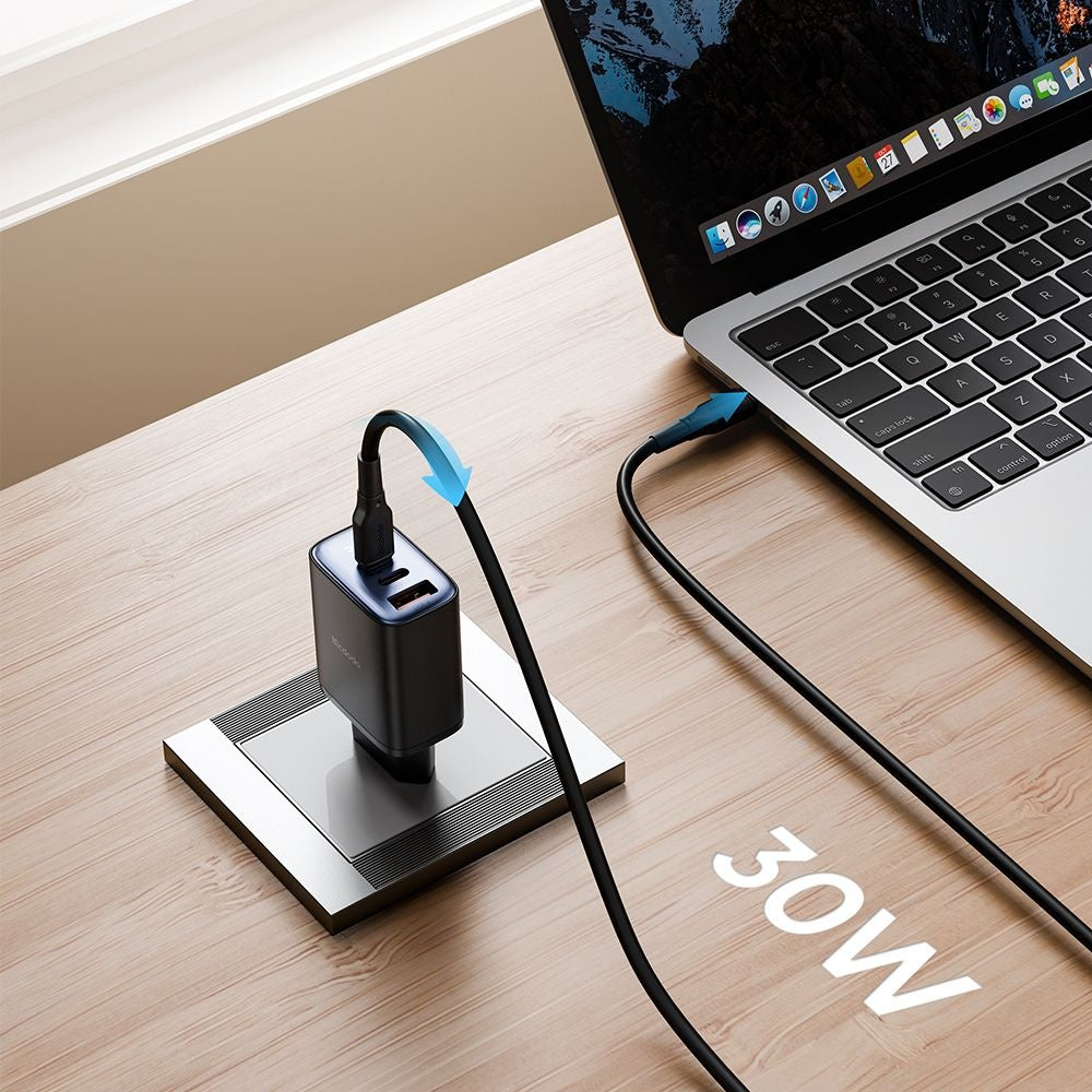 Chargeur Réseau McDodo CH-2180 Display, 30W, 3A, 1 x USB-A - 2 x USB-C, Noir