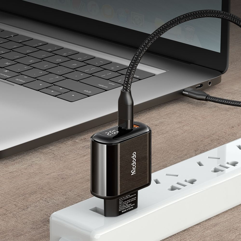 Chargeur Réseau McDodo CH-7170 Chocolate Display, 20W, 3A, 1 x USB-A - 1 x USB-C, Noir