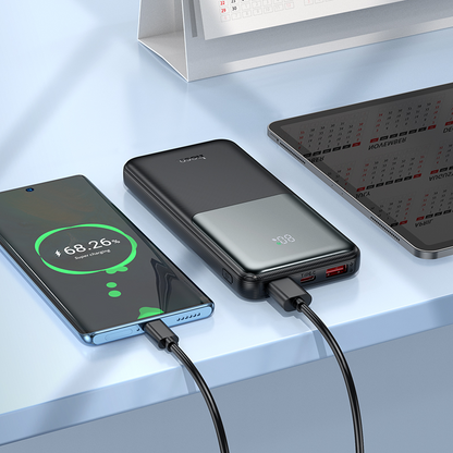Batterie externe HOCO J136, 10 000 mAh, 22,5 W, QC + PD, 1 x USB-C - 2 x USB-A, noire