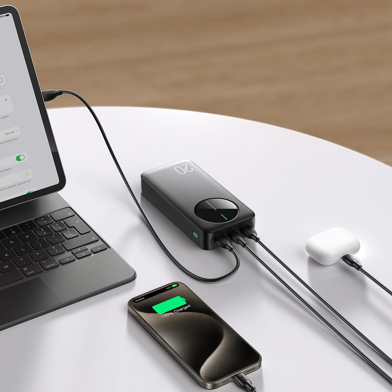 Batterie Externe Joyroom JR-PBF14, 20000mAh, 12W, 1 x USB-C - 2 x USB-A, Noire