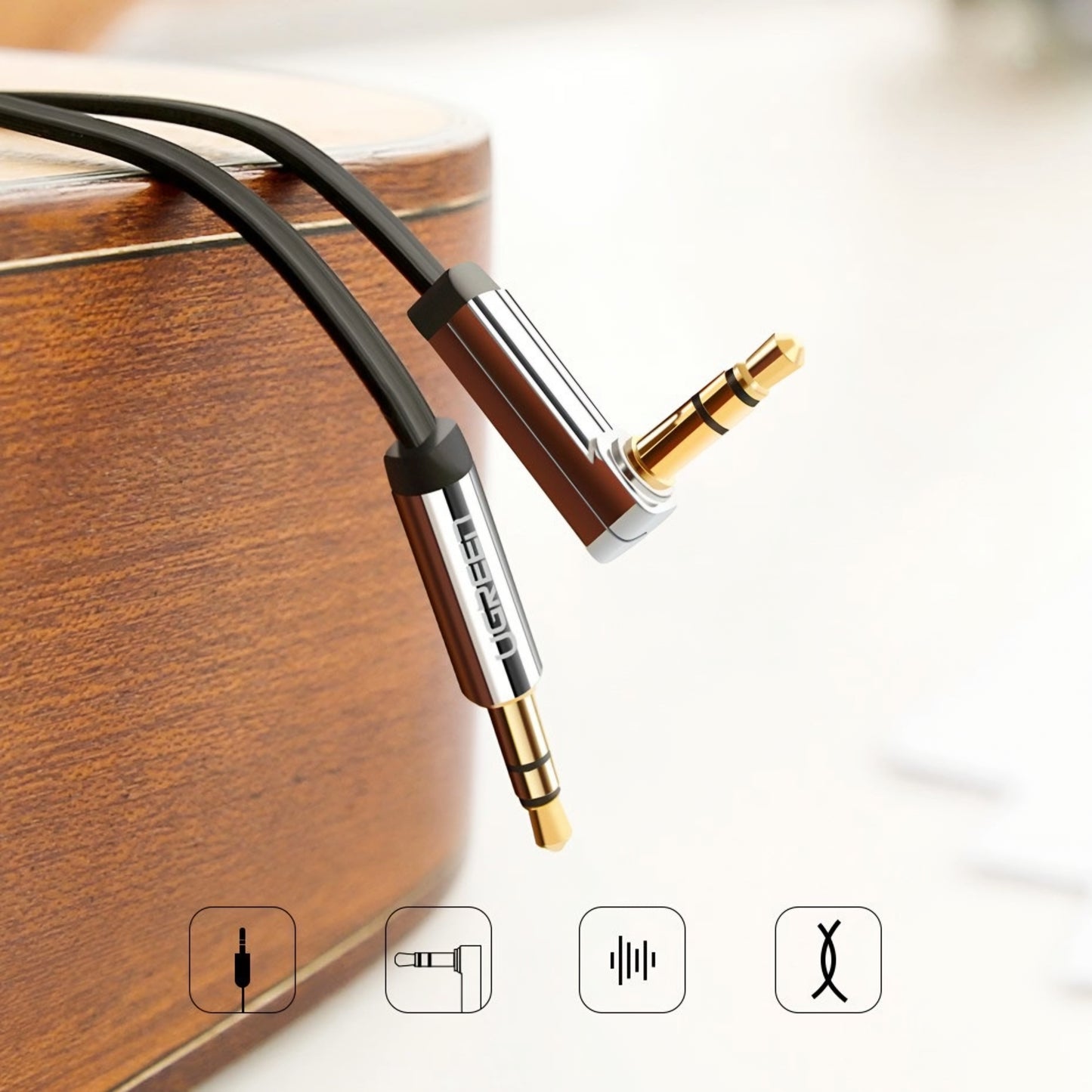 Câble Audio 3.5mm - 3.5mm UGREEN AV119 Angled, 3m, Noir
