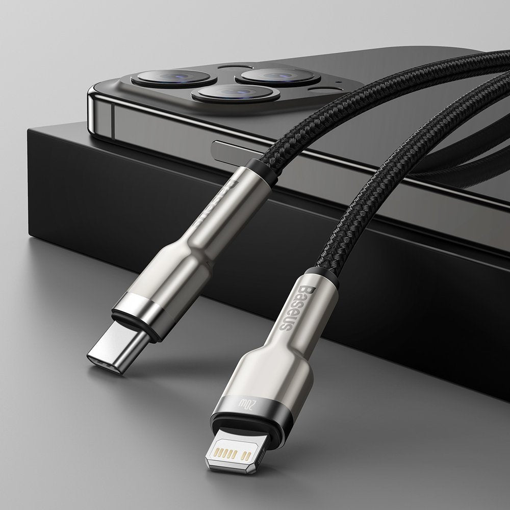 Câble de données et de charge USB-C - Lightning Baseus Cafule Metal Series, 20W, 0,25m, noir CATLJK-01 