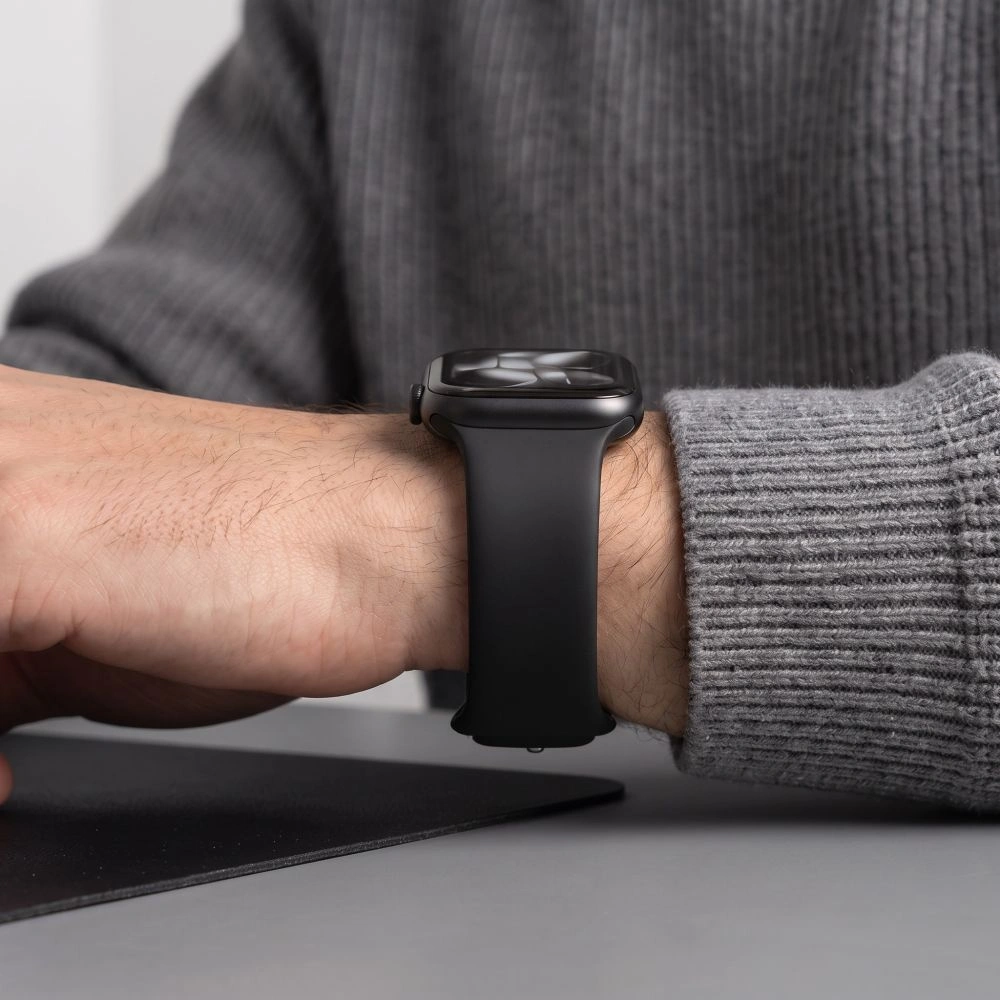 Tech-Protect Silicone Strap for Apple Watch 49mm / 46mm / 45mm / 44mm Series, Black
