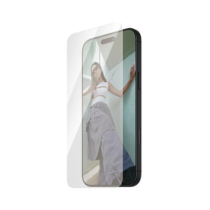 Film de protection d'écran PanzerGlass Safe. Ultra-Wide Fit pour Apple iPhone 16 Pro, Verre Trempé, Full Glue.
