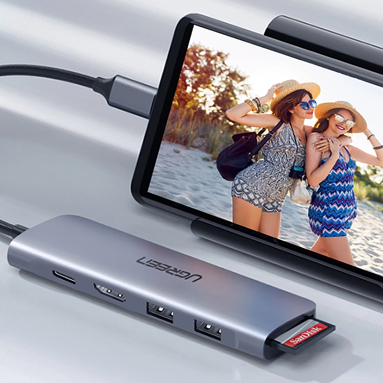 Hub USB-C UGREEN CM195 (15214), 2 x USB-A 3.0 - 1 x USB-C - 1 x HDMI - 1 x SD - 1 x microSD, Gris