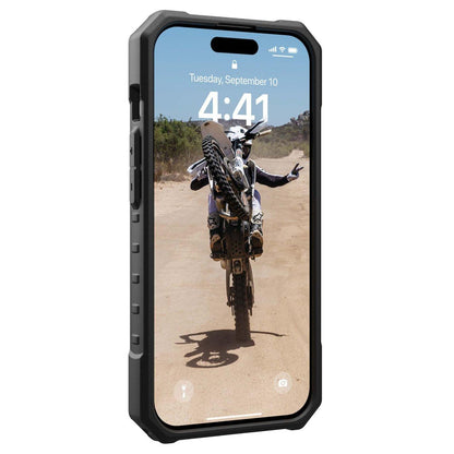 Coque MagSafe pour Apple iPhone 15 Pro, Urban Armor Gear, Pathfinder, Vert