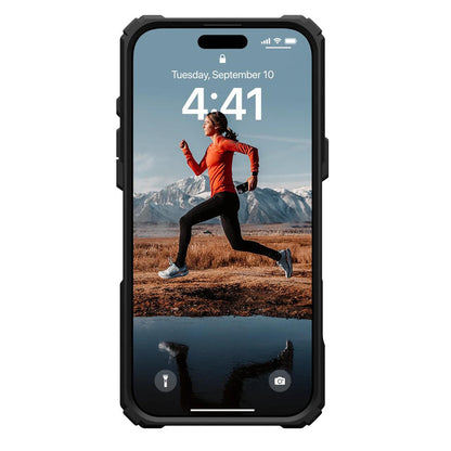 Coque MagSafe pour Apple iPhone 16 Pro Max, Urban Armor Gear, Plasma XTE, Noir Transparent