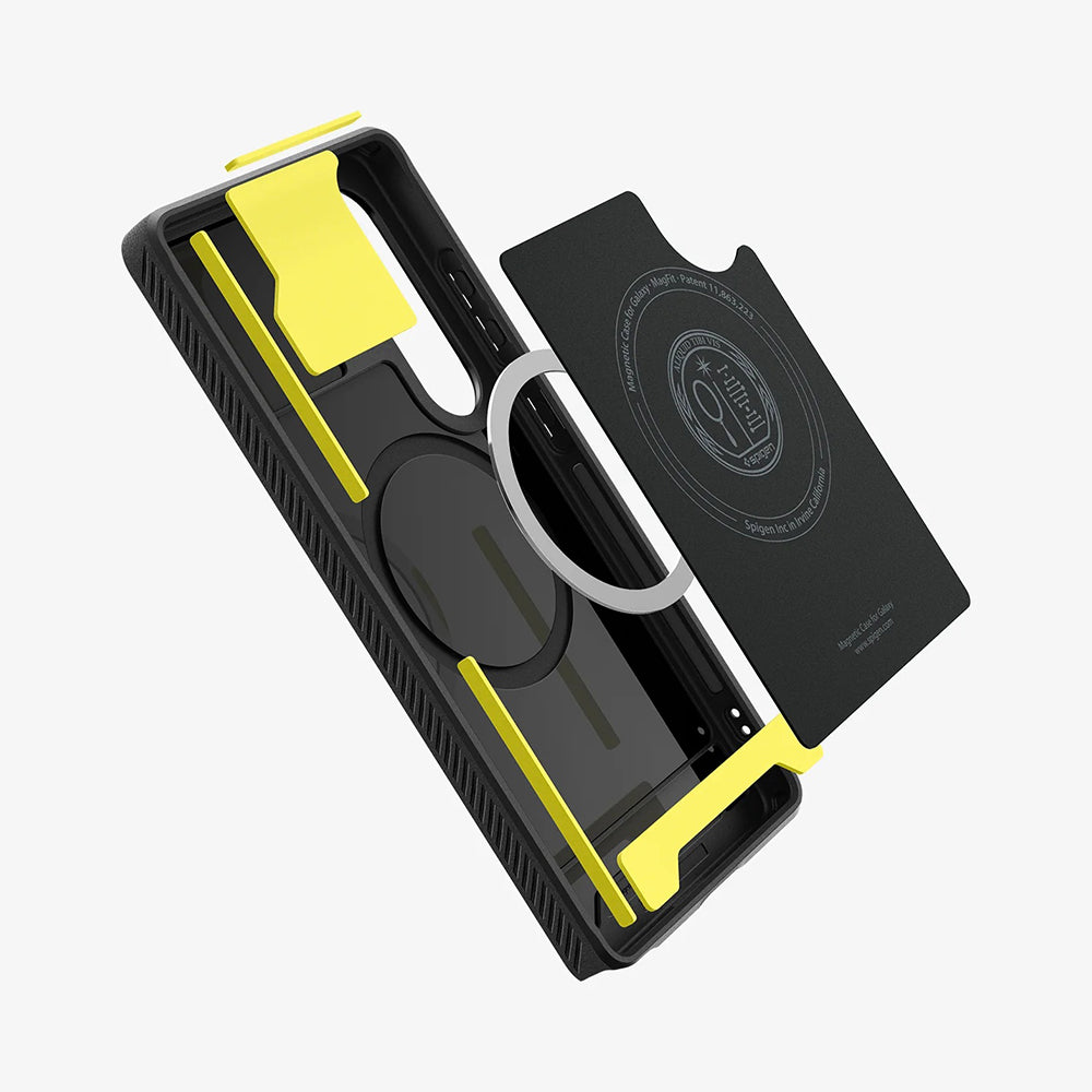 Coque MagSafe pour Samsung Galaxy S25 Ultra S938, Spigen, Rugged Armor, Noir Mat ACS08951