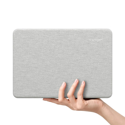 Housse Spigen Urban Fit pour Apple MacBook Neo 13 pouces, Gris ACS11542