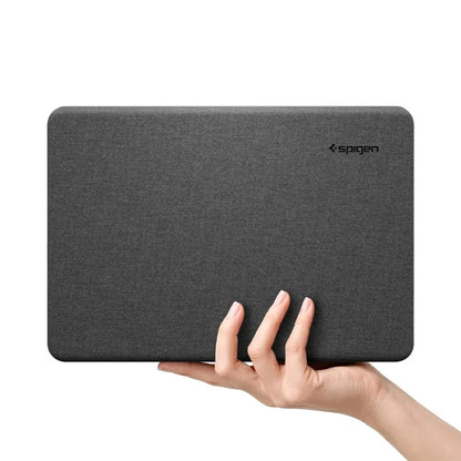 Housse Spigen Urban Fit pour Apple MacBook Neo 13 pouces, Noire ACS11541