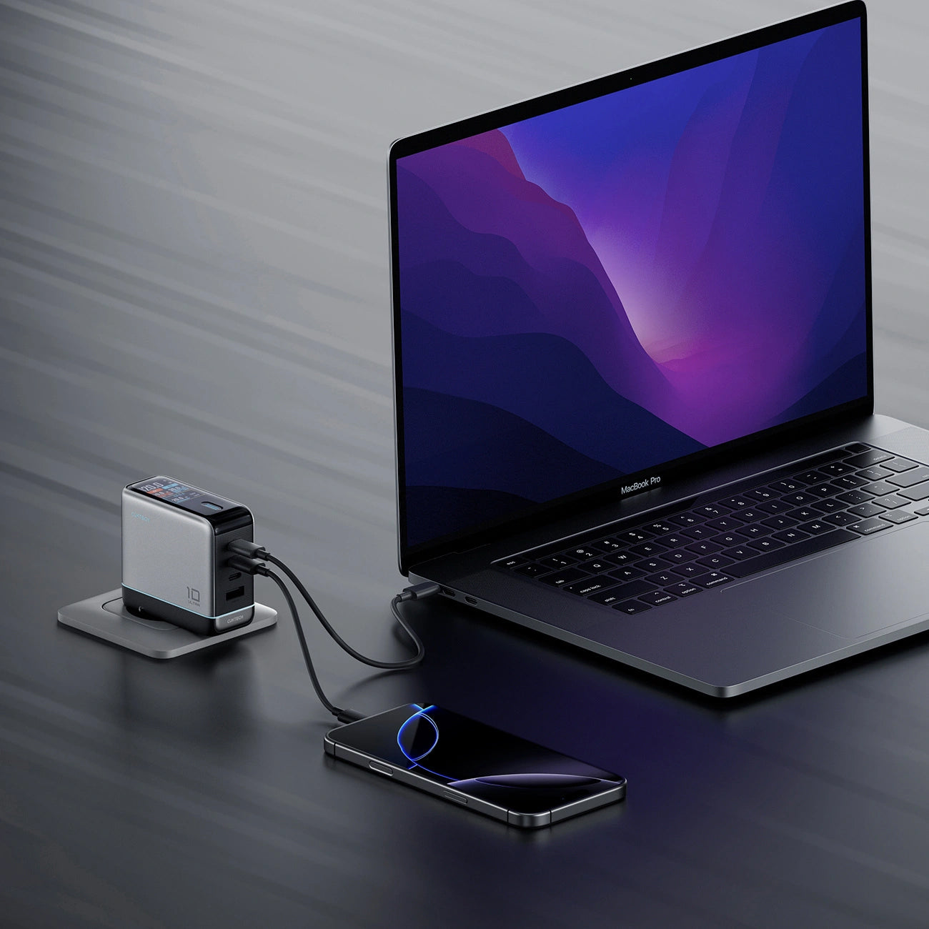 Chargeur secteur avec câble USB-C Cuktech AD1204U Display, 120W, 6A, 1 x USB-A - 2 x USB-C, Argenté