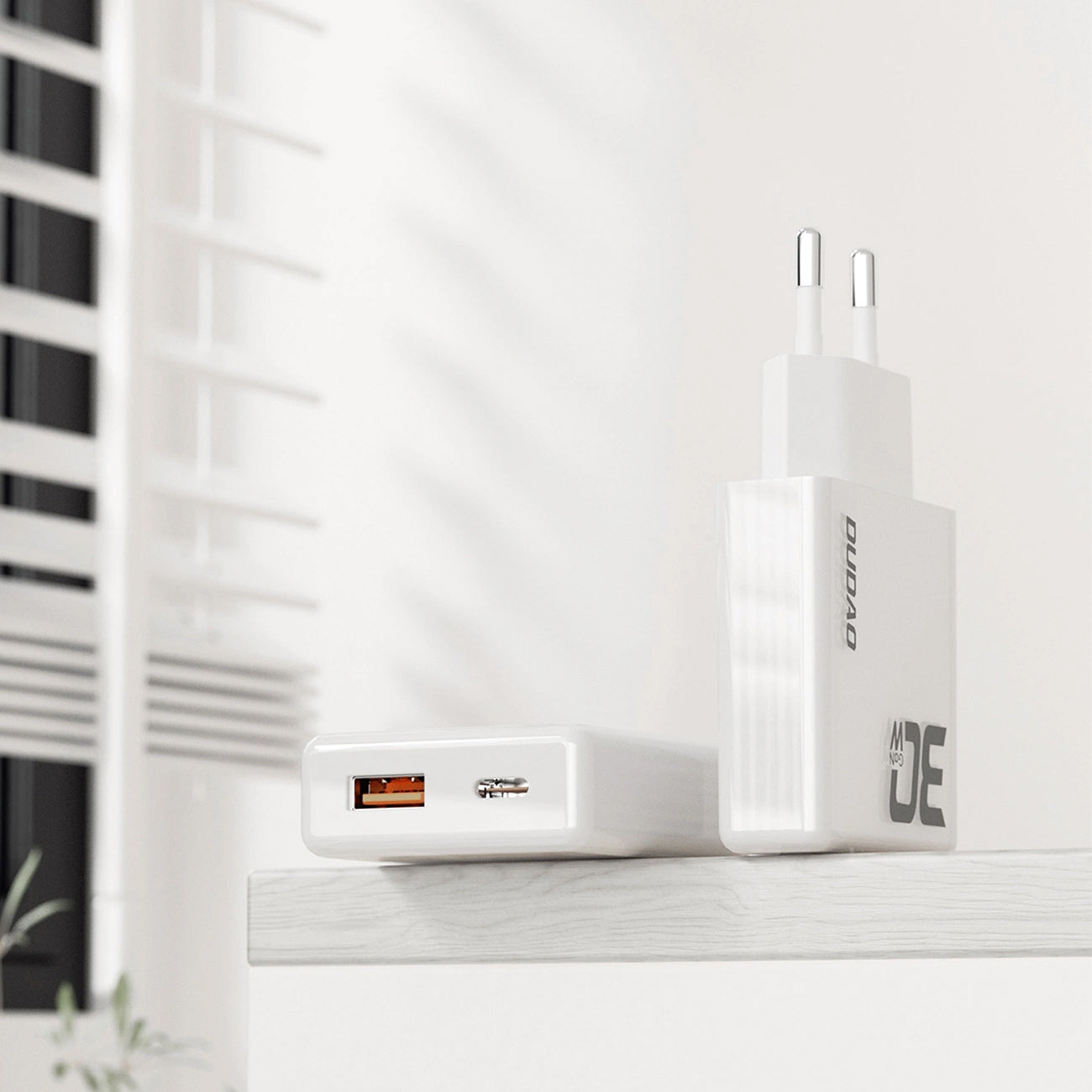 Dudao A30EUT Chargeur réseau avec câble USB-C, 30W, 3A, 1 x USB-A - 1 x USB-C, blanc 