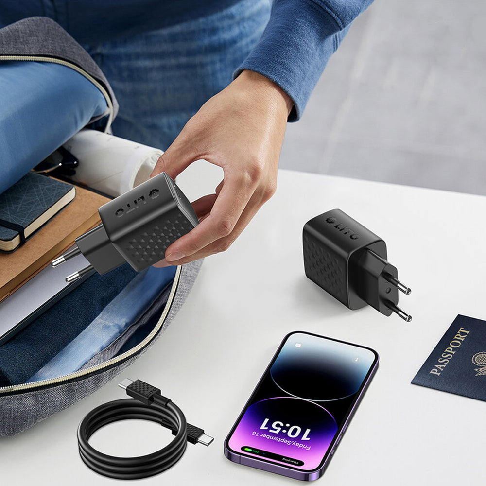 Chargeur réseau avec câble USB-C Lito LC25T, 65W, 3.25A, 1 x USB-A - 2 x USB-C, Noir
