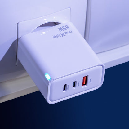 Chargeur Réseau MaXlife MXTC-09-65ACC, 65W, 3.25A, 1 x USB-A - 2 x USB-C, Blanc