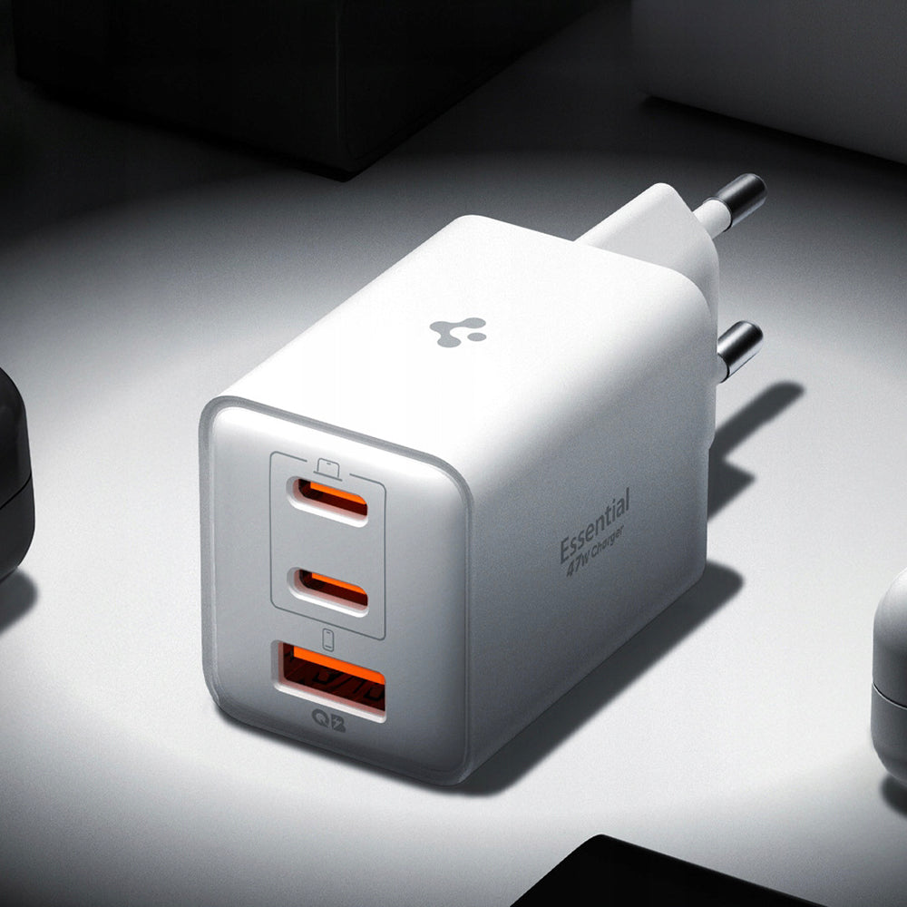 Chargeur Réseau Spigen EE473EU Essential, 47W, 3A, 1 x USB-A - 2 x USB-C, Blanc ACH09464