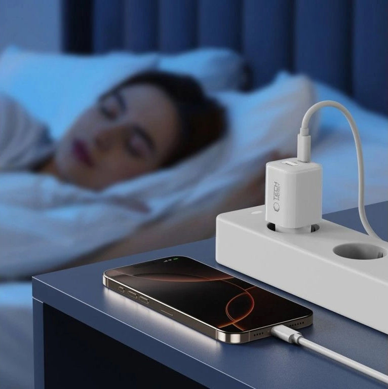 Chargeur Réseau Tech-Protect NCM33W, 33W, 3A, 1 x USB-A - 1 x USB-C, Blanc