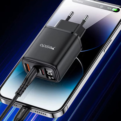Chargeur Réseau Yesido YC69 Display, 30W, 3A, 1 x USB-A - 2 x USB-C, Noir